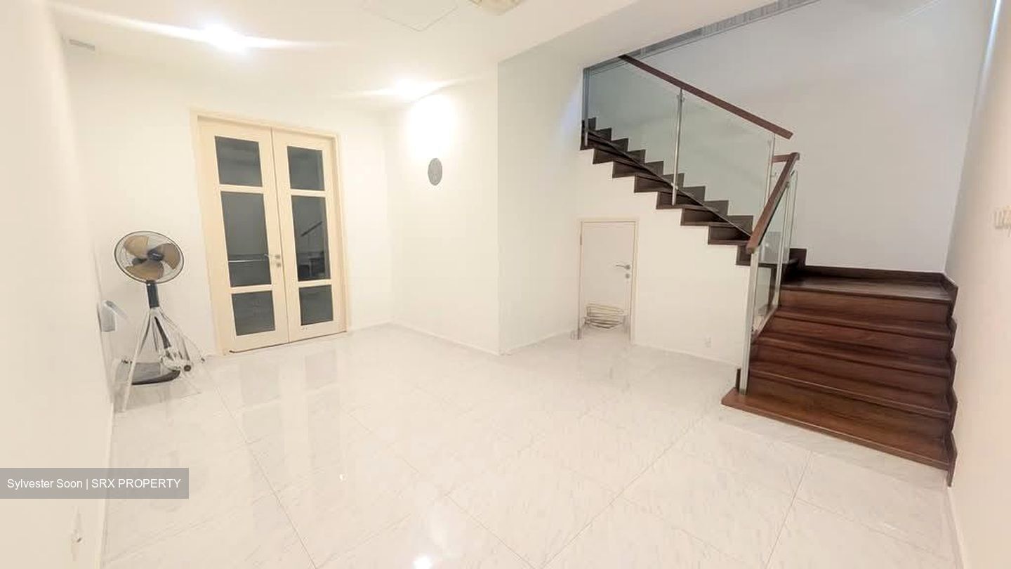 Serangoon Garden Estate (D19), Terrace #568250321